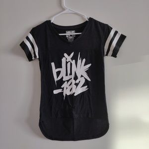 Blink-182 shirt